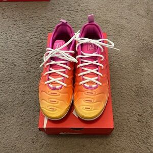 Women’s Nike Vapor Max Plus Summer Sunset